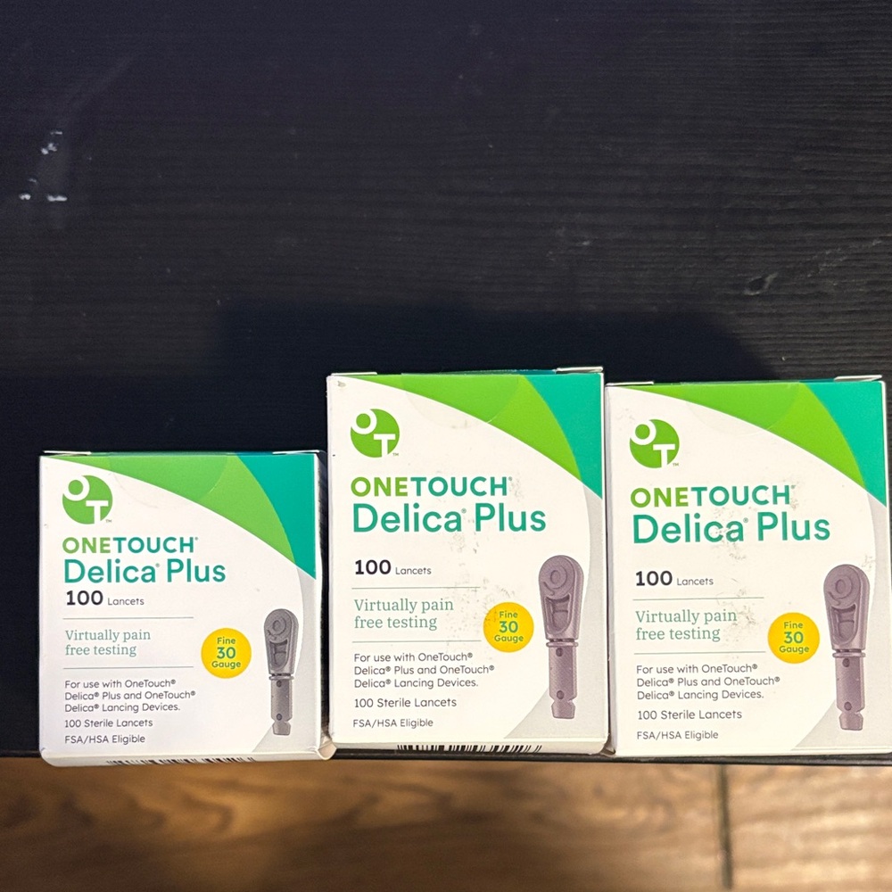 Delica Plus Lancets - 100 Count, Green and White